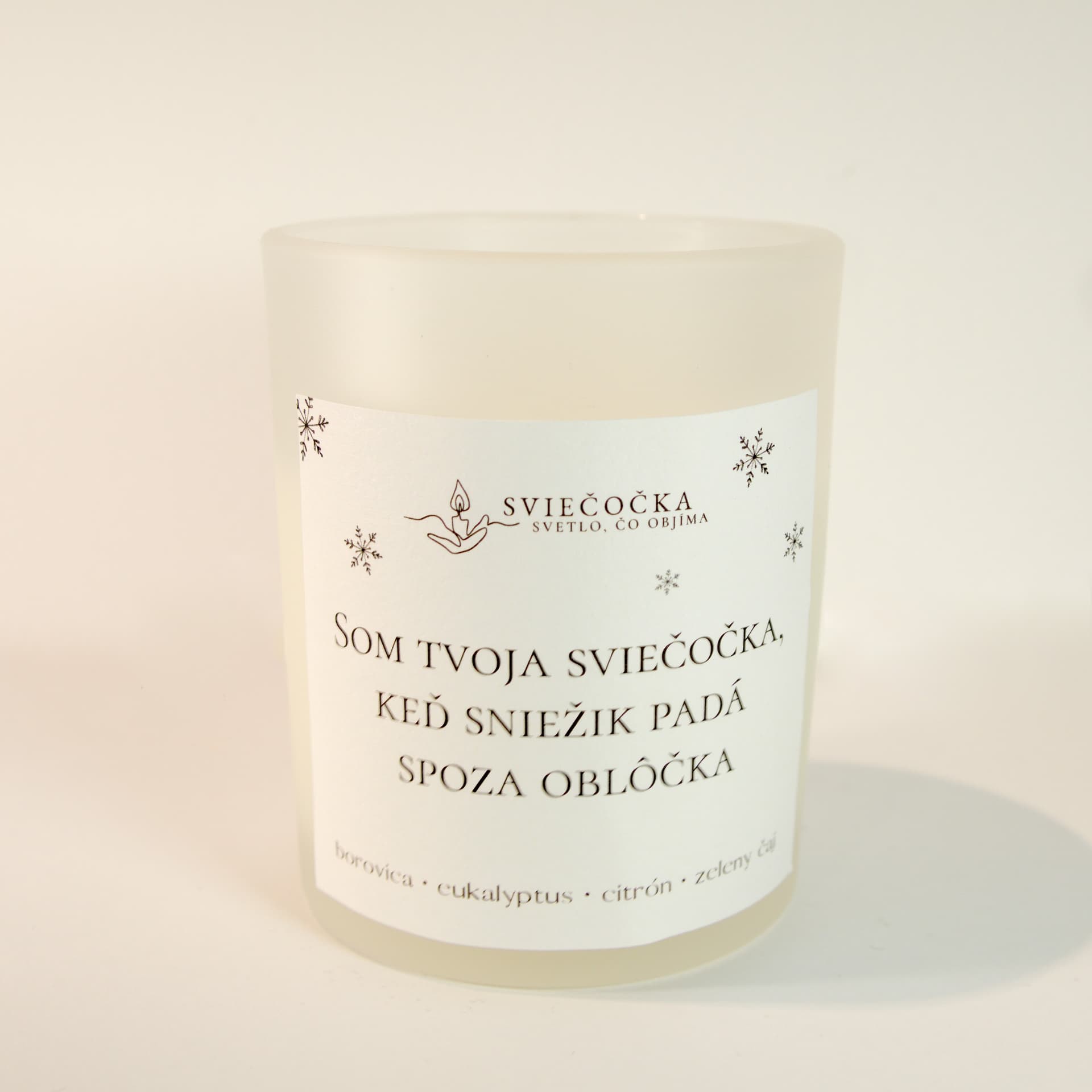 Sniežik borovica · eukalyptus · citrón · zelený čaj 140g ručne vyrábaná sójová sviečka sójový vosk - pohľad 4